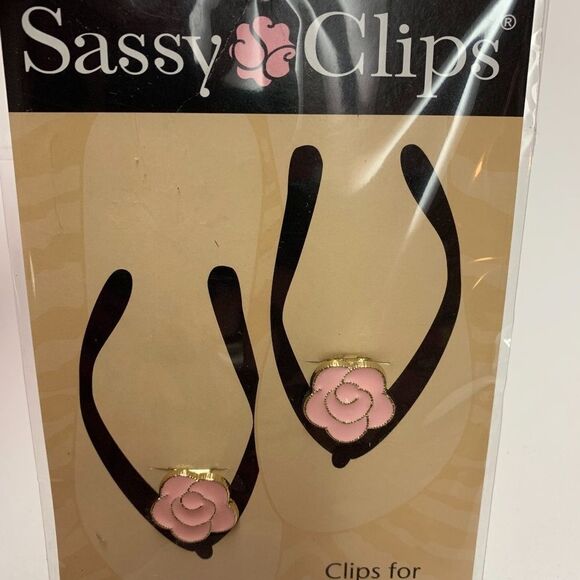 Sassy Clips - Pink Flower - Picture 1 of 1